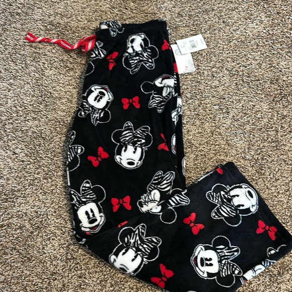 Disney Other - NWT Disney black white and red Minnie Mouse pajama pants n